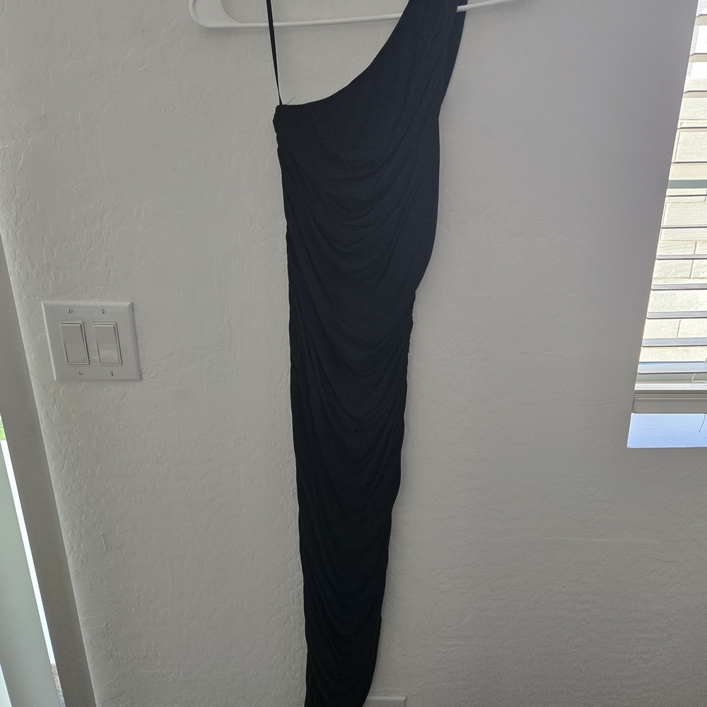 SHEIN Black One-Shoulder Dress